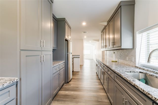 942 COUNTY ROAD 2240, Corsicana, TX 75109
