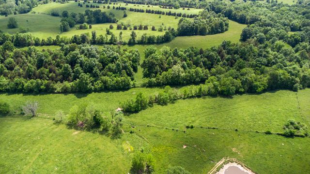 850 W Gardner Road, Cynthiana, KY 41031