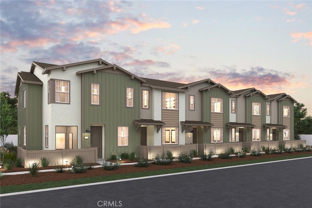 9827 Crossbay Loop 808, Jurupa Valley, CA 92509
