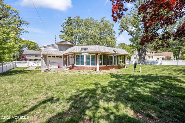 2061 Florence Avenue, Hazlet, NJ 07730