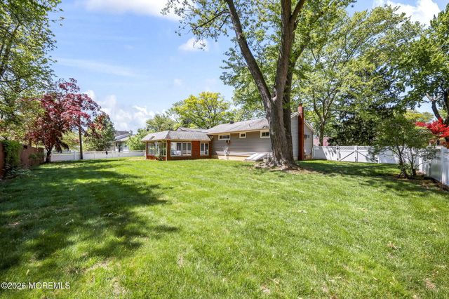 2061 Florence Avenue, Hazlet, NJ 07730