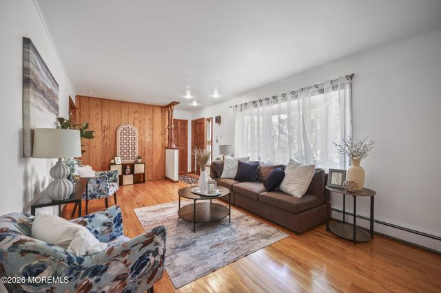 2061 Florence Avenue, Hazlet, NJ 07730