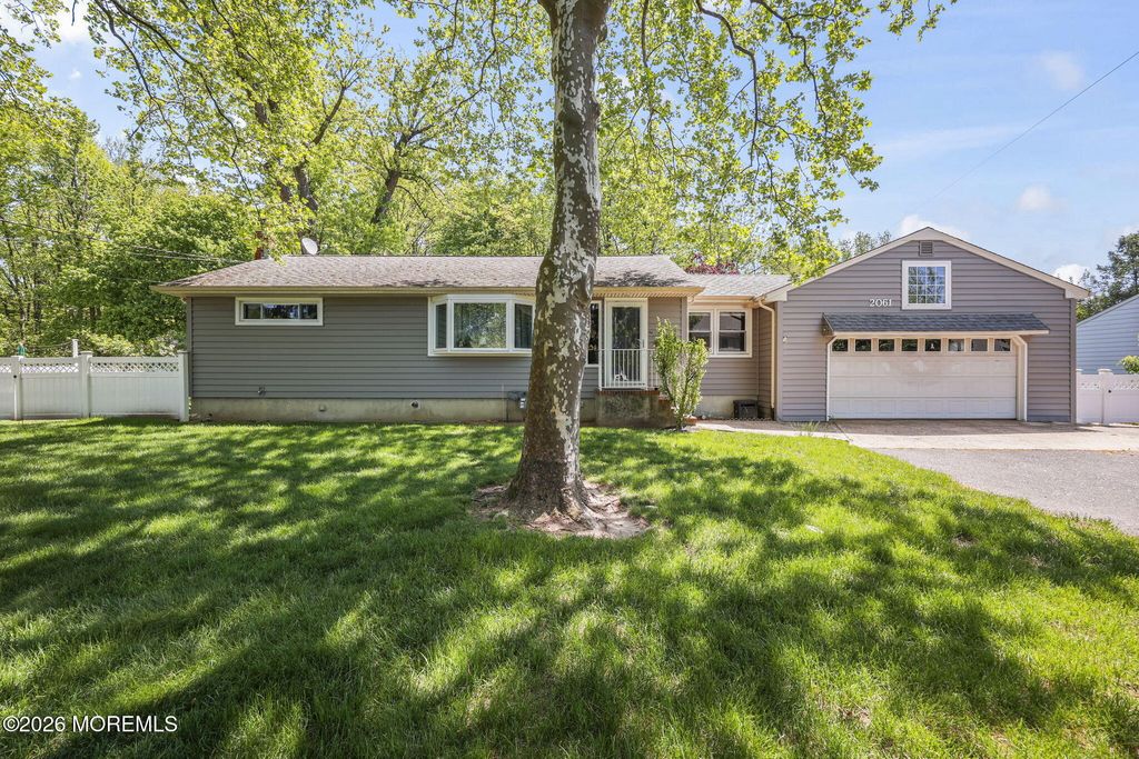 2061 Florence Avenue, Hazlet, NJ 07730