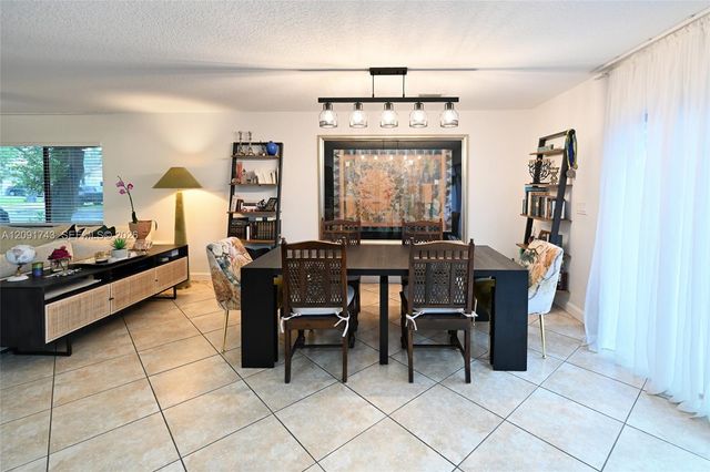3813 Simms Street 3813, Hollywood, FL 33021