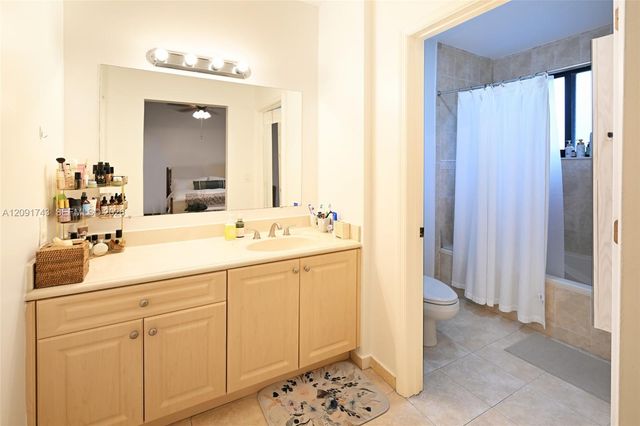 3813 Simms Street 3813, Hollywood, FL 33021