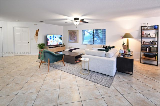 3813 Simms Street 3813, Hollywood, FL 33021
