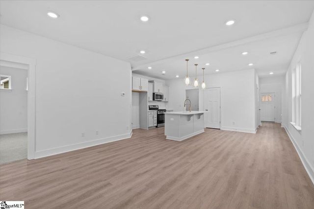 980 Diane Lane, Moore, SC 29369