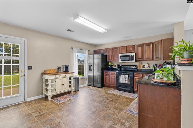 942 Farnsworth Drive, Hopkins, SC 29061