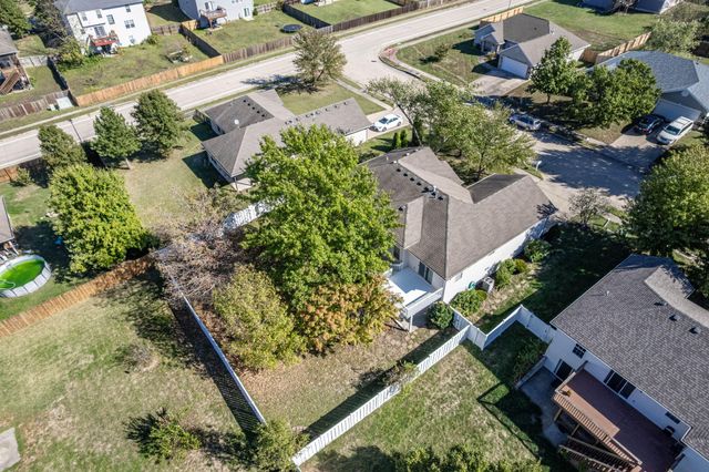 3813 KOALA DR, Columbia, MO 65202