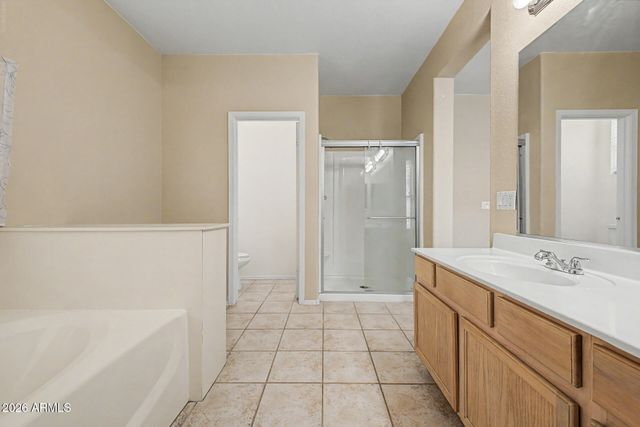 6622 W GOLDEN Lane, Glendale, AZ 85302
