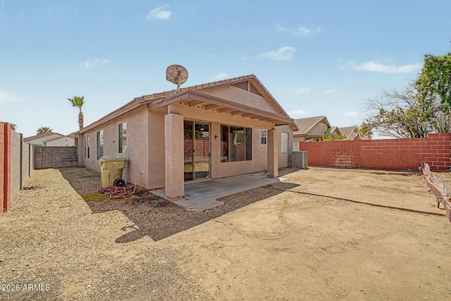 6622 W GOLDEN Lane, Glendale, AZ 85302