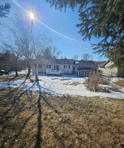 1390 Roosevelt Road, Hastings, MN 55033