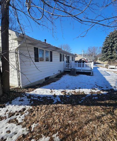 1390 Roosevelt Road, Hastings, MN 55033