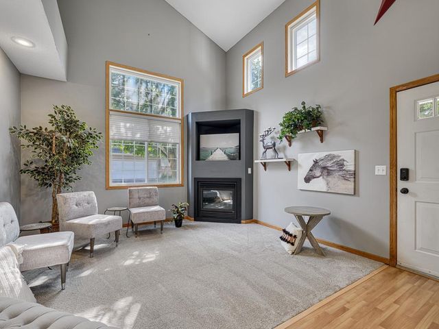 8910 Olive Lane N, Maple Grove, MN 55311