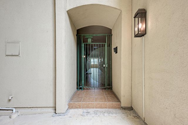 1115 W 7th ST 106, Austin, TX 78703