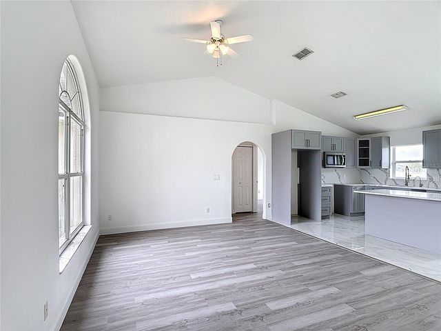 5233 LAKE LIZZIE DRIVE, St Cloud, FL 34771
