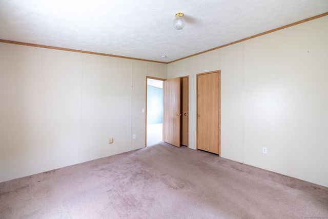 8 Haley Lane, Windham, CT 06256