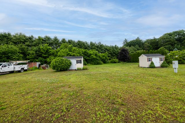 8 Haley Lane, Windham, CT 06256
