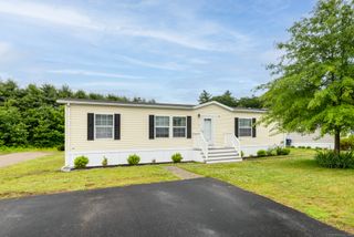 8 Haley Lane, Windham, CT 06256