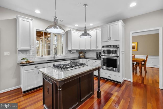 22559 HUGHESVILLE MANOR CT, Ashburn, VA 20148