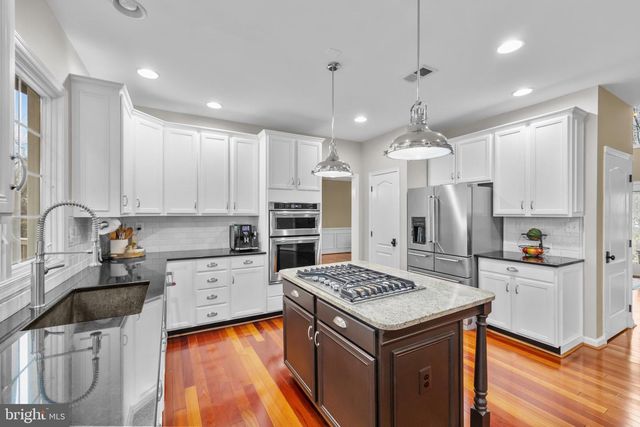 22559 HUGHESVILLE MANOR CT, Ashburn, VA 20148