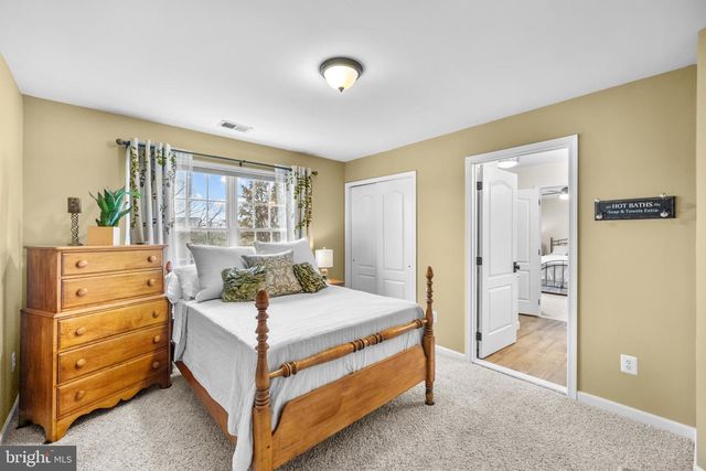 22559 HUGHESVILLE MANOR CT, Ashburn, VA 20148