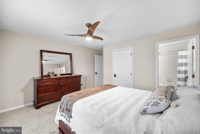 22559 HUGHESVILLE MANOR CT, Ashburn, VA 20148