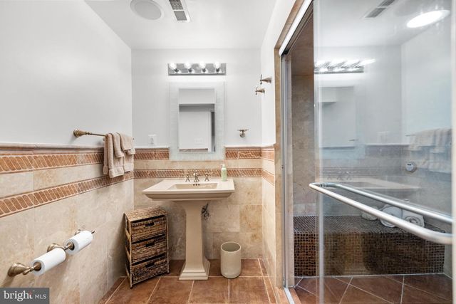 22559 HUGHESVILLE MANOR CT, Ashburn, VA 20148