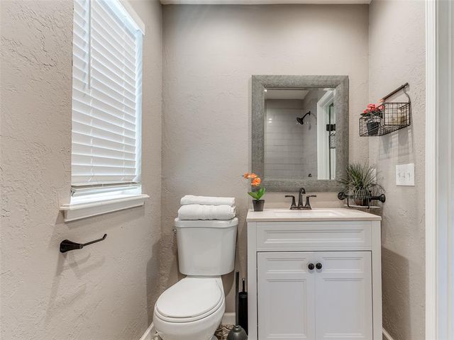 8704 Dena Lane, Oklahoma City, OK 73132