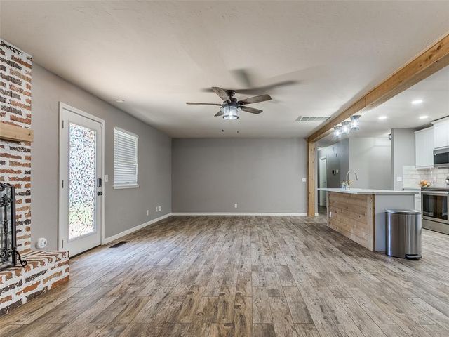 8704 Dena Lane, Oklahoma City, OK 73132