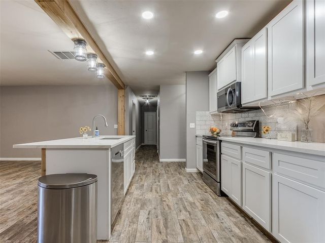 8704 Dena Lane, Oklahoma City, OK 73132