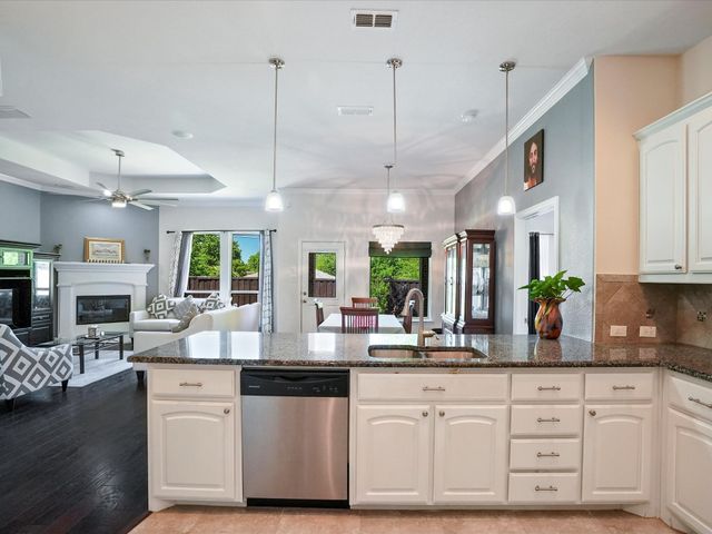 1315 Savona Lane, Lewisville, TX 75077