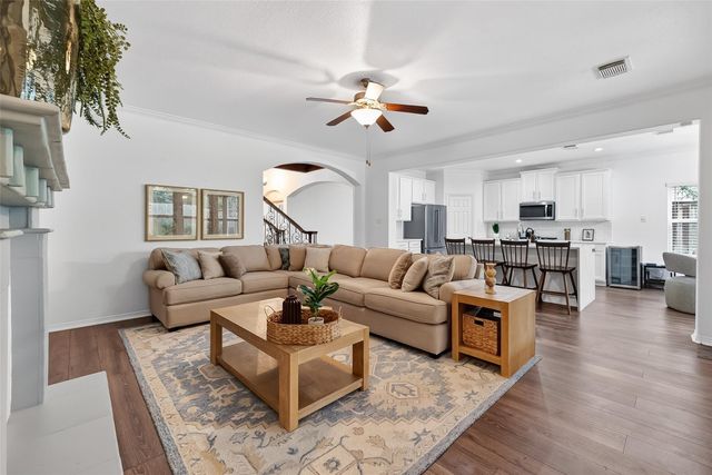 66 S Longsford Circle, The Woodlands, TX 77382