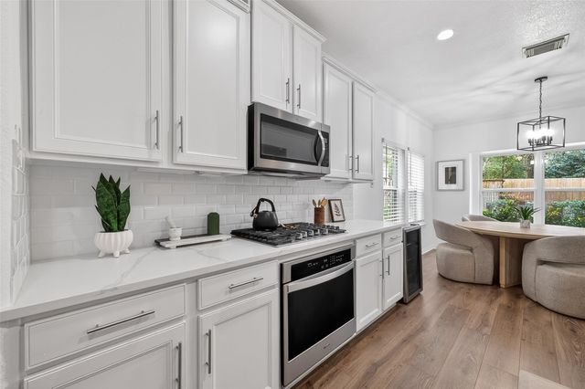 66 S Longsford Circle, The Woodlands, TX 77382