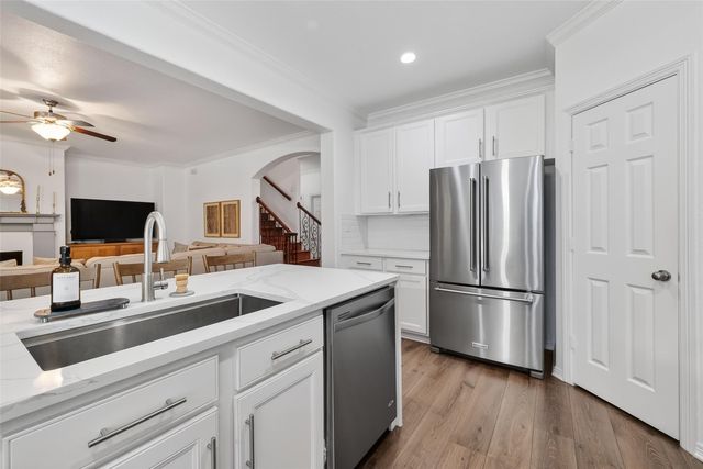 66 S Longsford Circle, The Woodlands, TX 77382