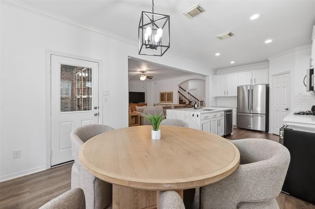 66 S Longsford Circle, The Woodlands, TX 77382