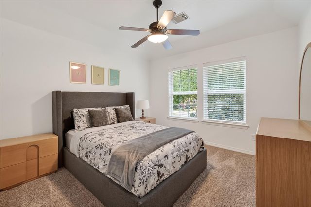 66 S Longsford Circle, The Woodlands, TX 77382