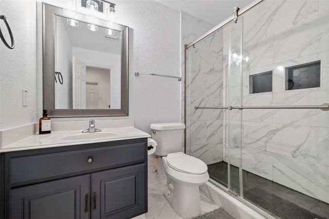 66 S Longsford Circle, The Woodlands, TX 77382