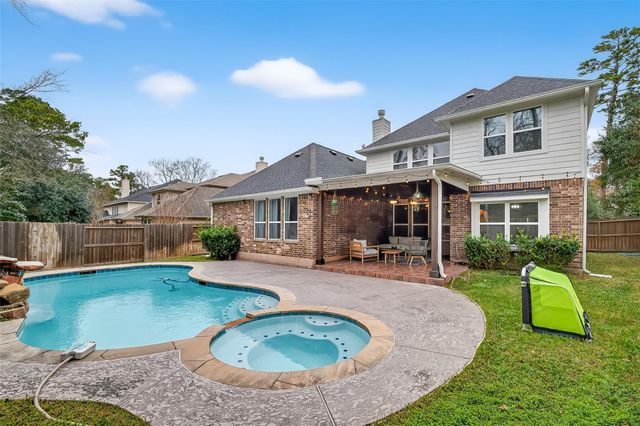 66 S Longsford Circle, The Woodlands, TX 77382