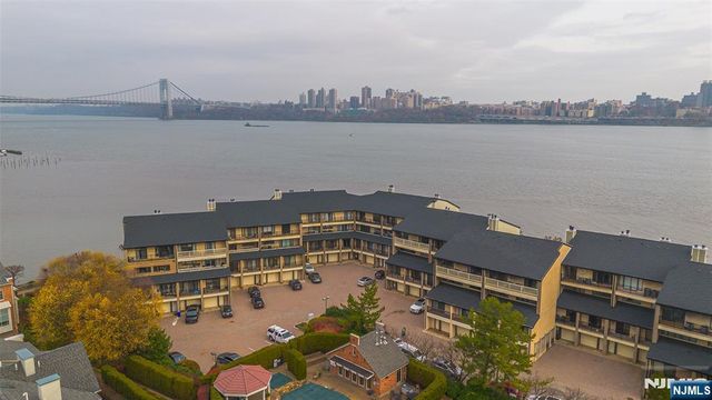 1225 River Road 7D, Edgewater, NJ 07020