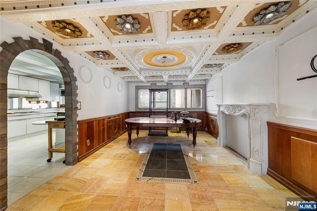 1225 River Road 7D, Edgewater, NJ 07020