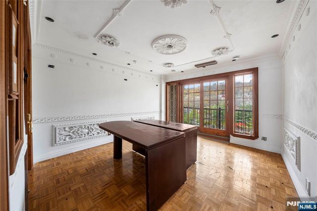 1225 River Road 7D, Edgewater, NJ 07020