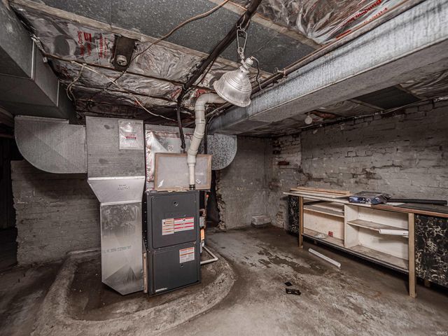 425 Maxwell Avenue, Evansville, IN 47711
