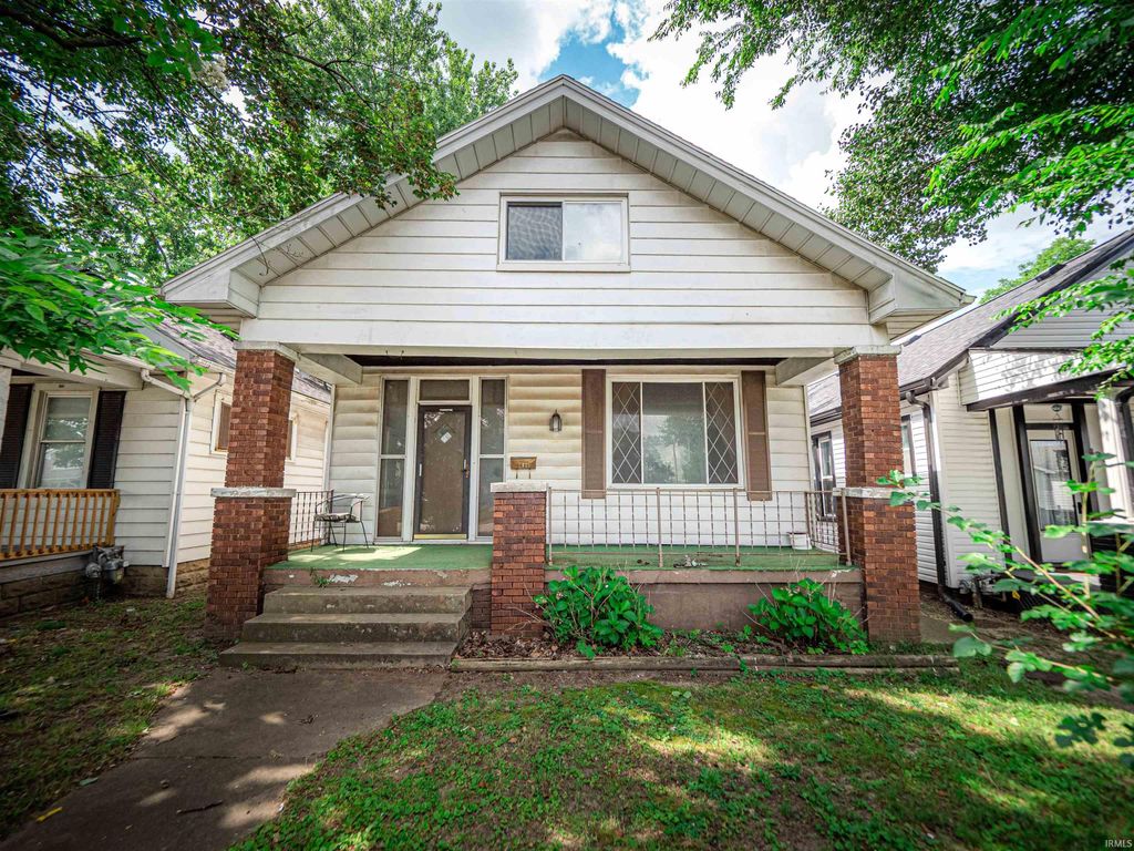 425 Maxwell Avenue, Evansville, IN 47711