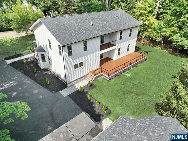 276 Werimus Road, Woodcliff Lake, NJ 07677
