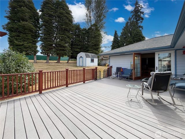 5029 West View Drive, Everett, WA 98203