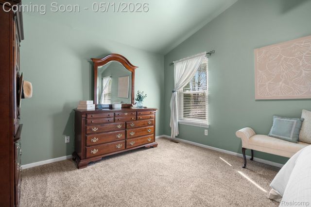 1861 Twin Sun Circle, Commerce Charter Township, MI 48390