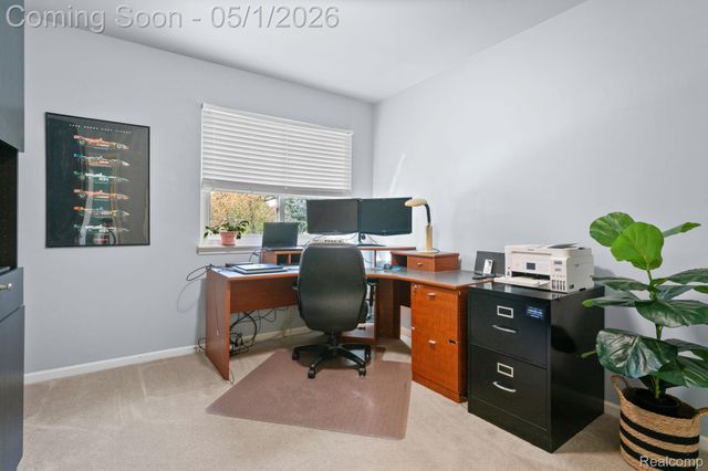 1861 Twin Sun Circle, Commerce Charter Township, MI 48390