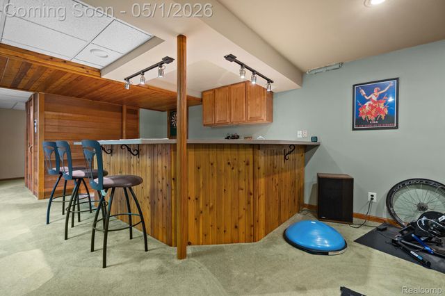 1861 Twin Sun Circle, Commerce Charter Township, MI 48390