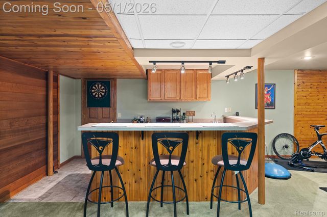 1861 Twin Sun Circle, Commerce Charter Township, MI 48390